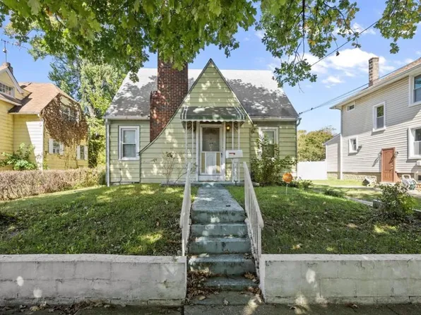 6402 Halleck St, District Heights, MD 20747