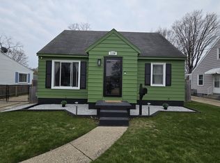 1136 Den Hertog St SW, Wyoming, MI 49509