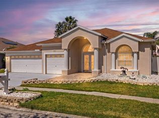 5117 Spectacular Bid Dr, Zephyrhills, FL 33544