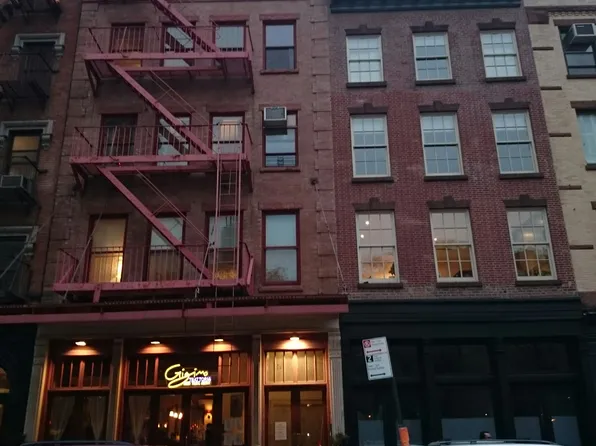 323 Greenwich Street