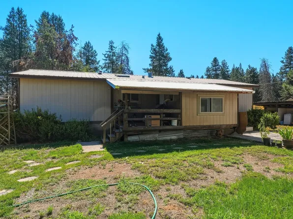 53315 Bridge Dr, La Pine, OR 97739