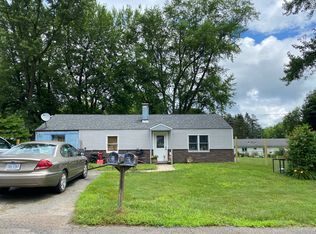 98 Skyridge St, Ludlow, MA 01056