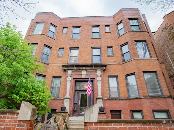 1050 W Byron St #2W, Chicago, IL 60613