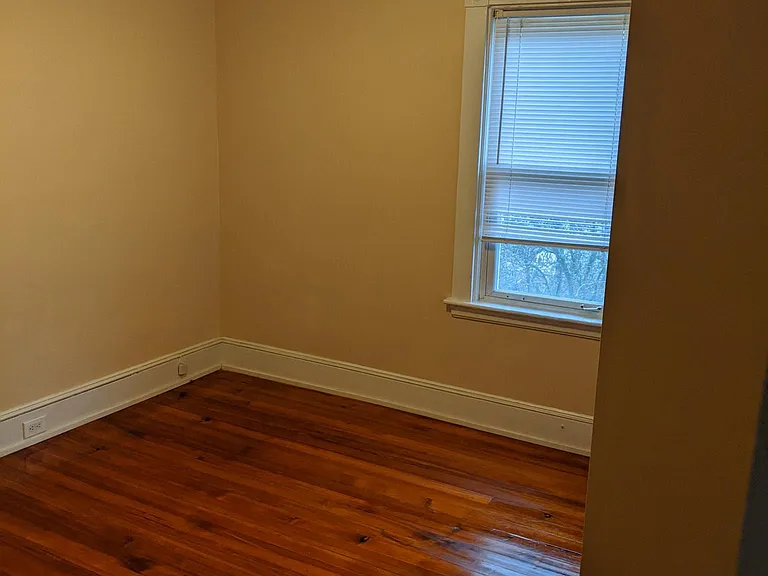 31 Sycamore St #2 — Photo 9