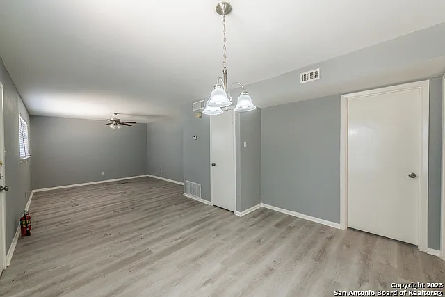423 E Dewey Pl #HOUSE — Photo 8