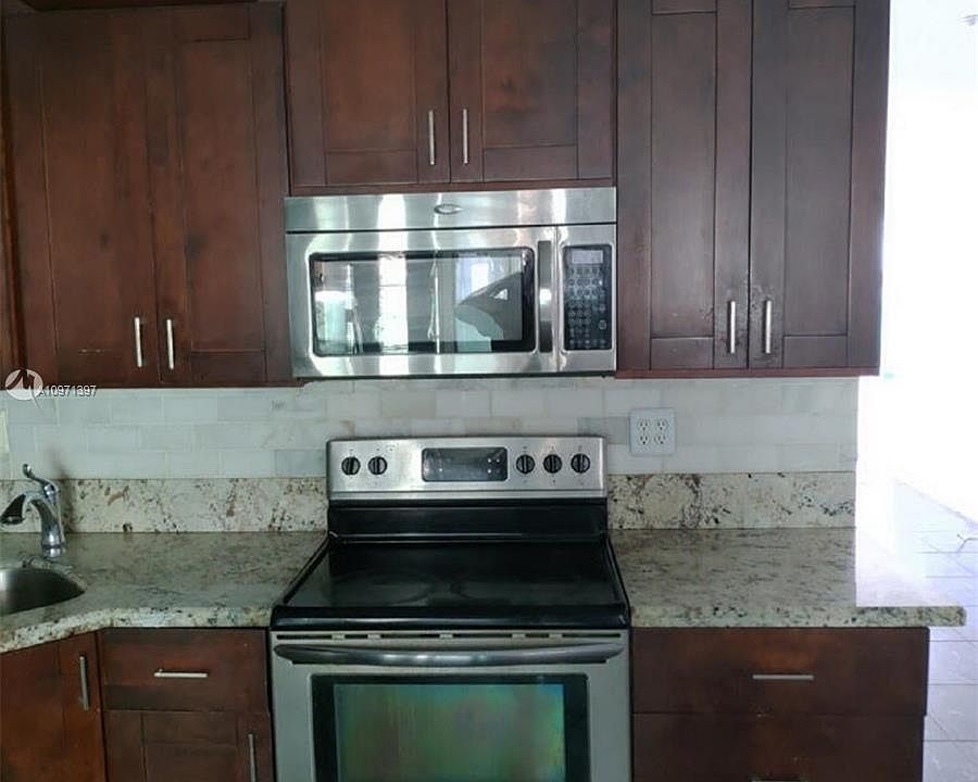 1st image of 8221 Crespi Blvd #A