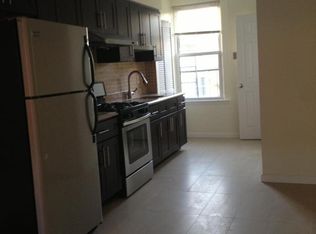 216 1st St APT 3, Jersey City, NJ 07302