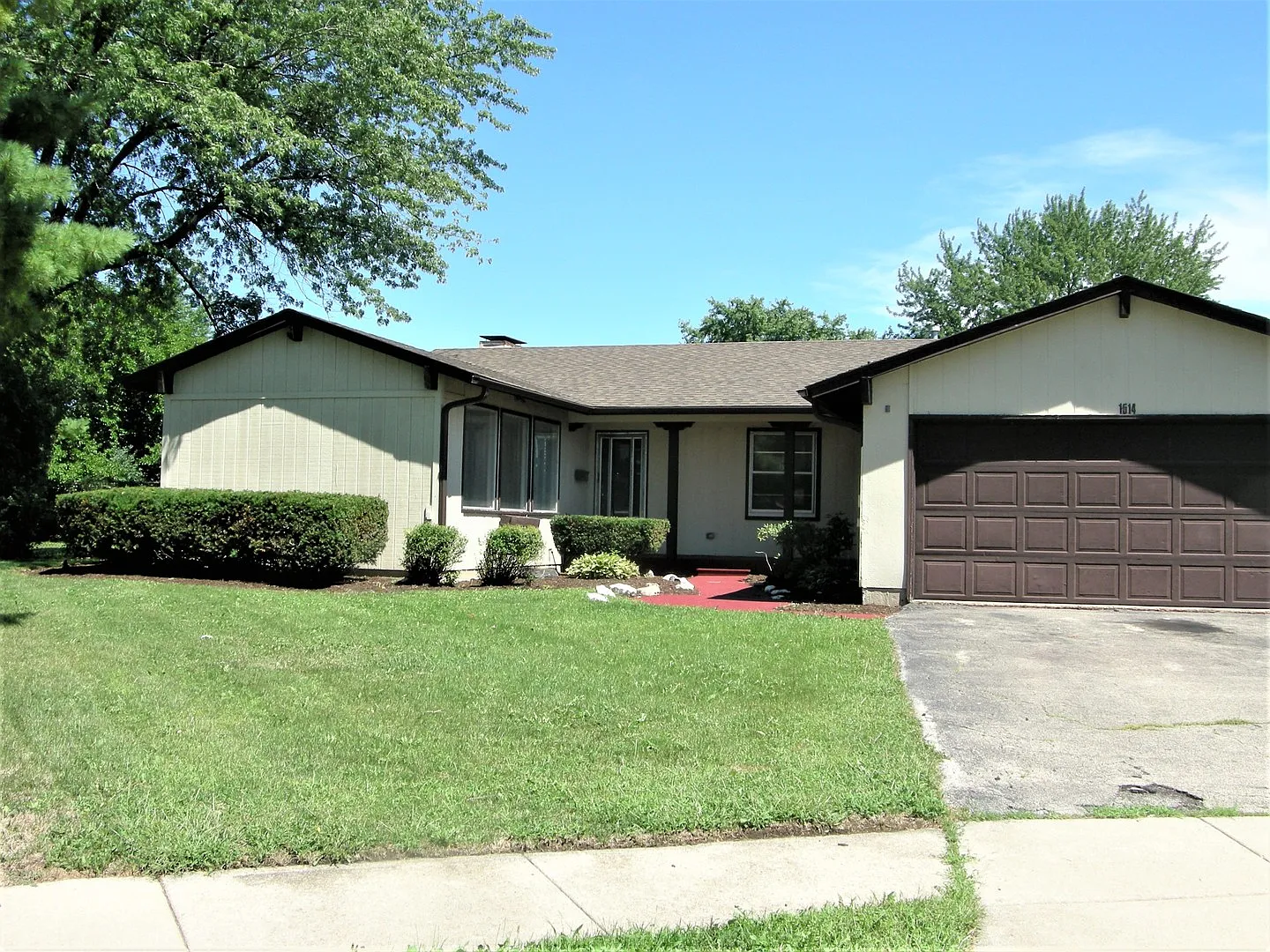 3 bed, 1800 sqft, $2,495 — Photo 1