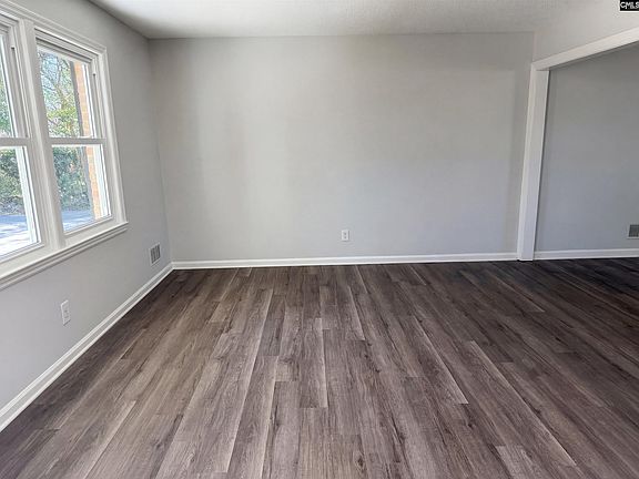 3rd image of 2774 Emanuel Church Rd