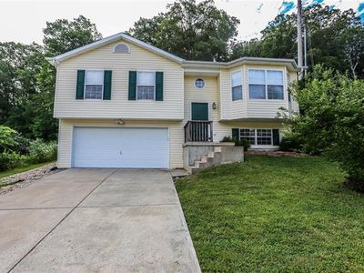 4700 Land Rush Dr, House Springs, MO, 63051