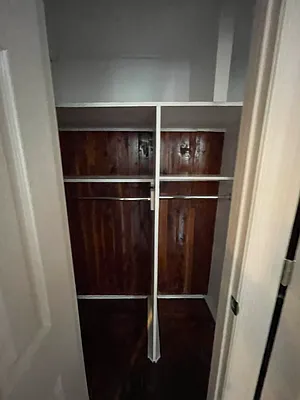 Rented by Metropolis International Realty Inc. | media 11