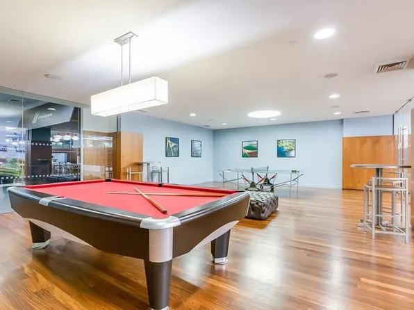 60 Riverside Boulevard image 24 of 27