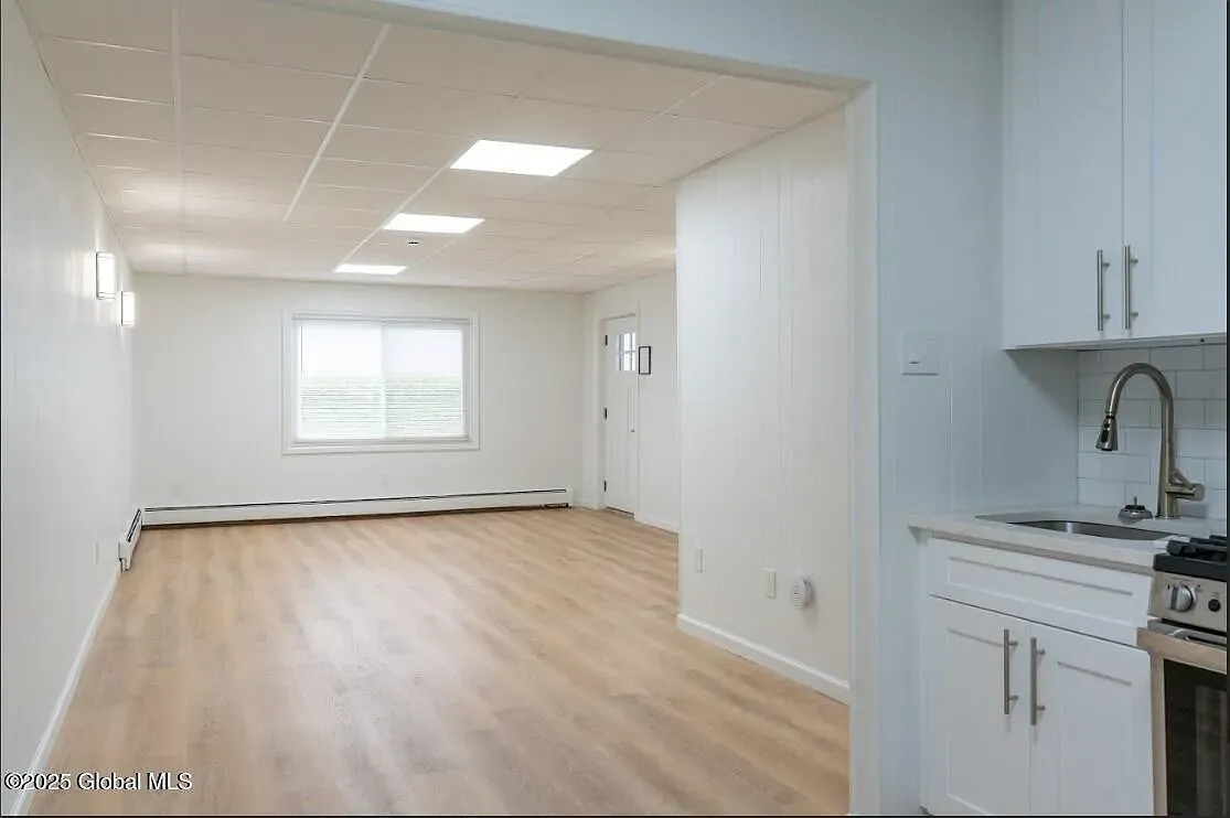 Studio, 515 sqft, $1,500 — Photo 3