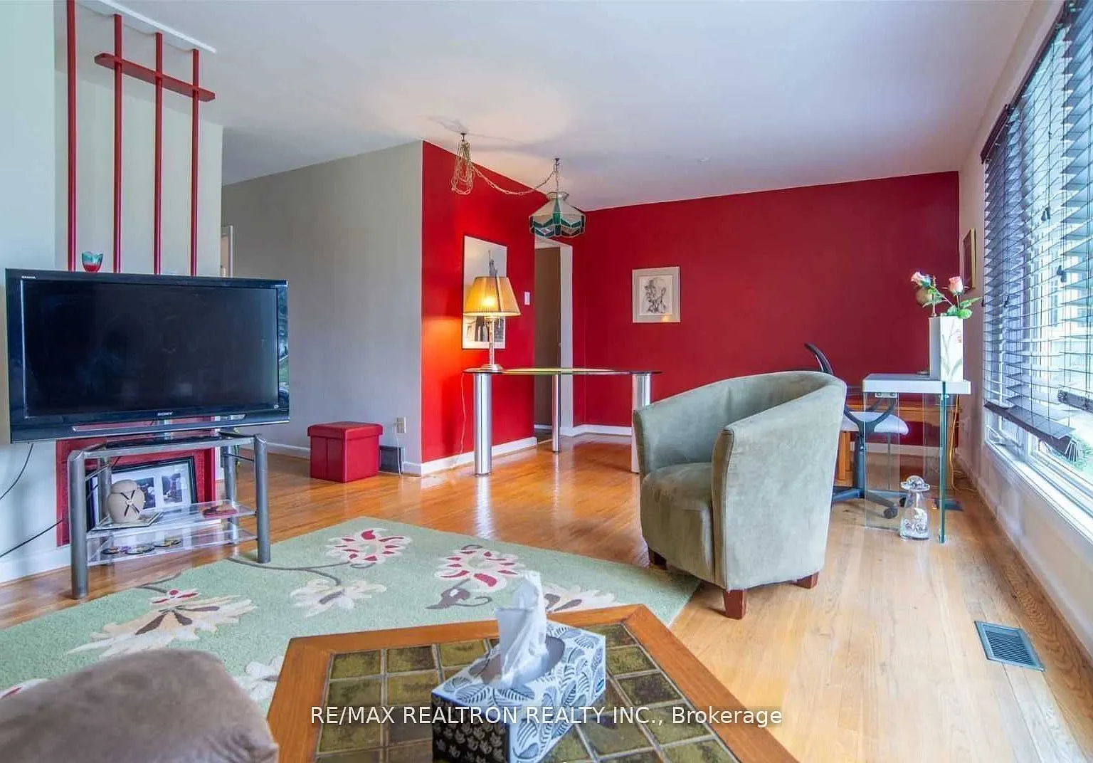 4 bed, $3,000 — Photo 3
