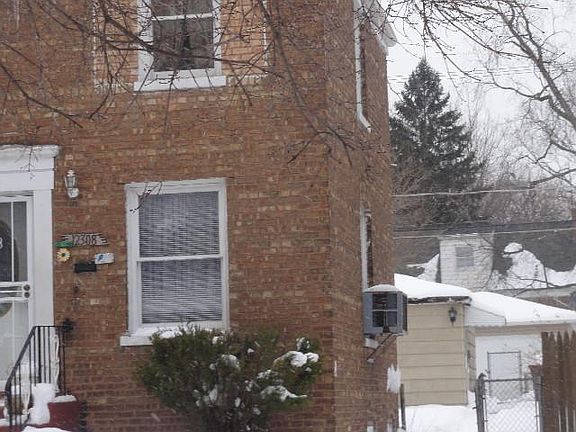 2nd image of 12308 S La Salle St