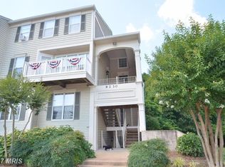 9230 Cardinal Forest Ln APT 201, Lorton, VA 22079