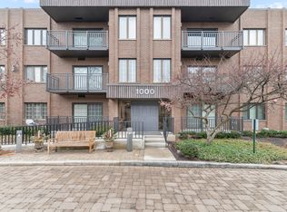 1000 Deerfield Rd APT 204, Highland Park, IL
