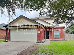 18027 Hillock Glen Ln, Cypress, TX 77429