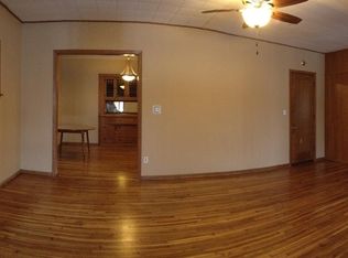 806 1st St SW APT 1, Rochester, MN 55902