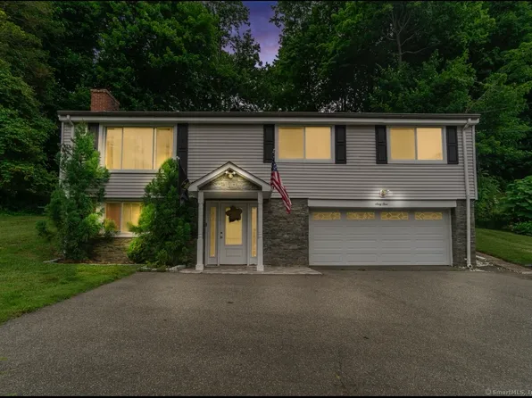 (undisclosed Address), Meriden, CT 06451