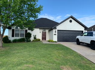 2873 Chadwick St, Springdale, AR 72764