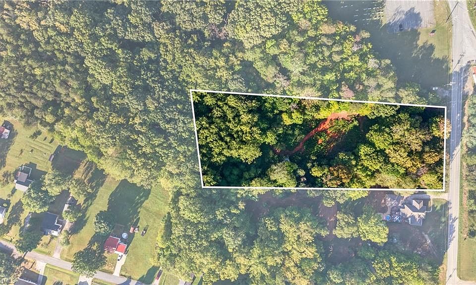 1st image of 1410 Old Hollow Rd