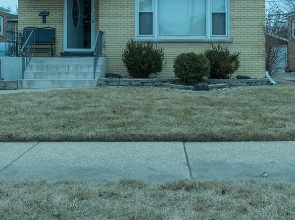 336 Oglesby Ave, Calumet City, IL 60409