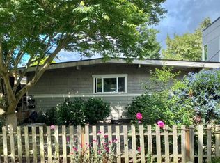 2567 13th Ave W #2567.5, Seattle, WA 98119