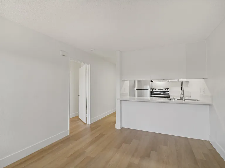 Terre at Oak — Photo 9