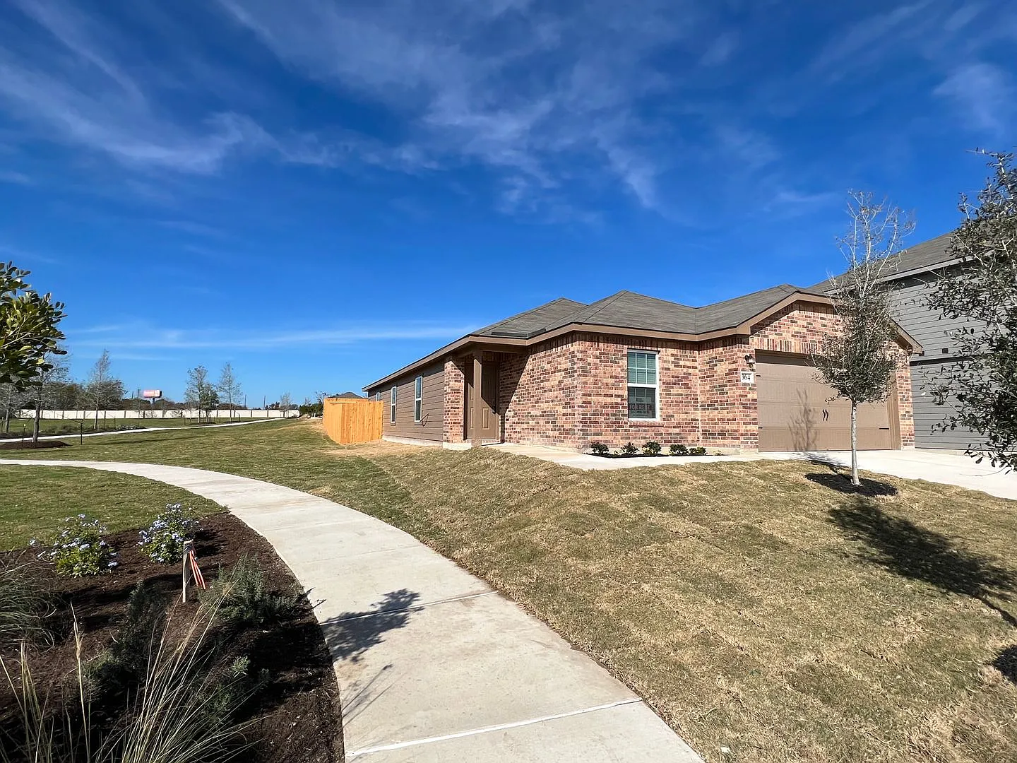 Park House, End Street, 4 bedroom and 2 bathroom home for rent in Jarrell , TX — Photo 3