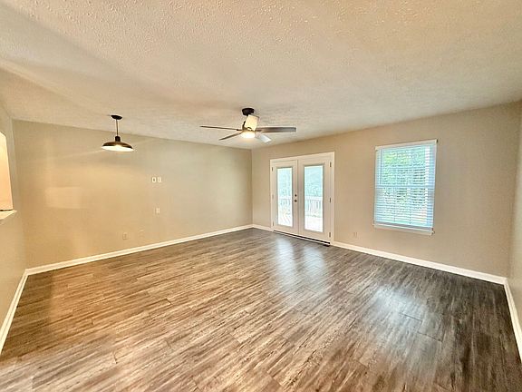 4th image of 3610 Rawdon Dr