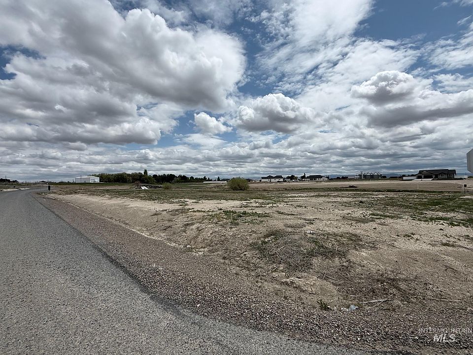 2nd image of 3738 N 3678 E