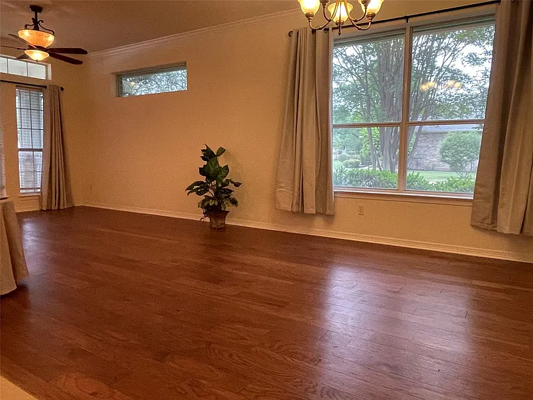 120 W Brazos Dr — Photo 7