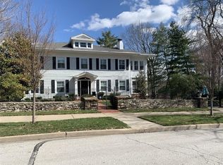 4637 Charlotte St, Kansas City, MO 64110