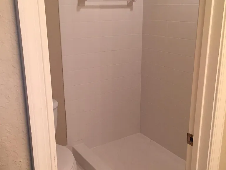 8460 NW 40th St #8460 — Photo 20