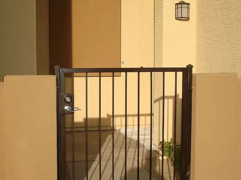 1820 E Marco Polo Rd — Photo 3