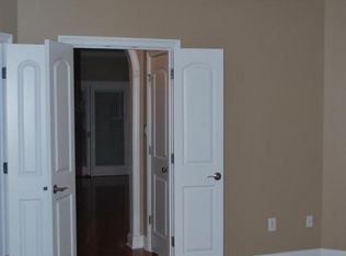 10446 Laurel Pointe Ln, Knoxville, TN 37931