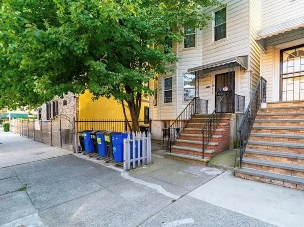 1911 Matthews Avenue, Bronx, NY 10462