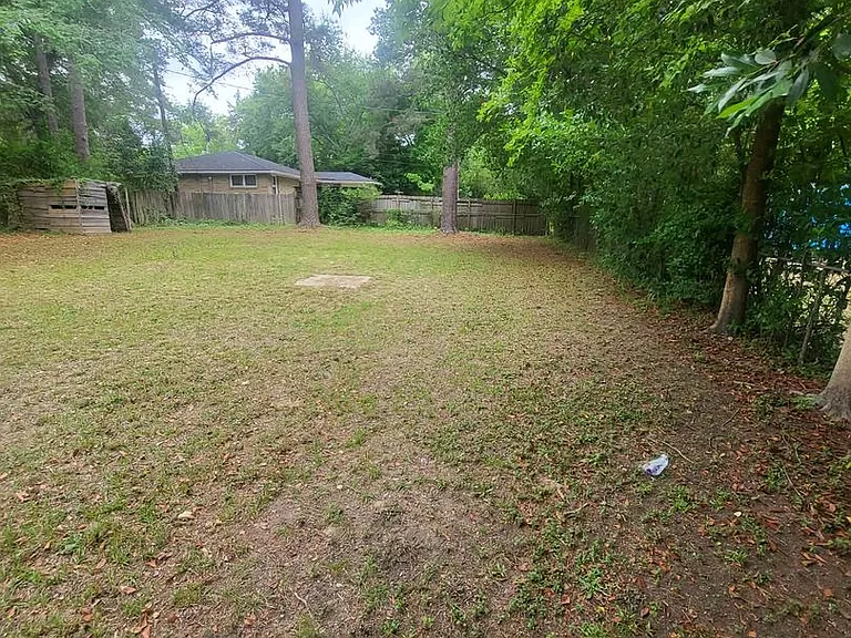 2106 Long Shadow Ln — Photo 12