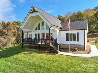 303 Johnson Farm Rd, Canton, NC 28716