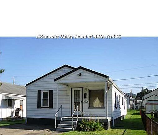 2nd image of 2604 Monroe Ave