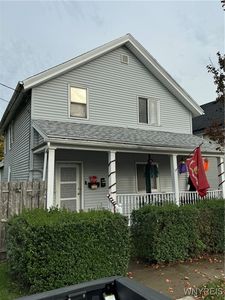 215 Thompson St, Buffalo, NY, 14207