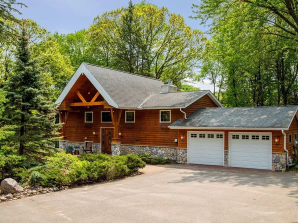 5100 Anthony Ter, Shorewood, MN 55331