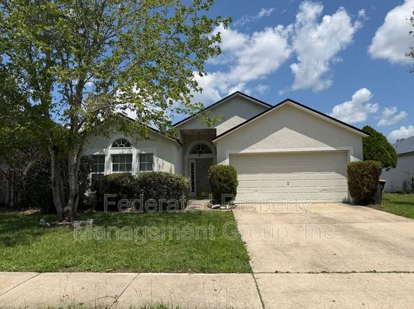 7327 N High Bluff Rd, Jacksonville, FL 32244