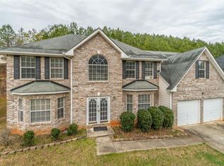 2527 Crooked Creek Ln, Decatur, GA 30035