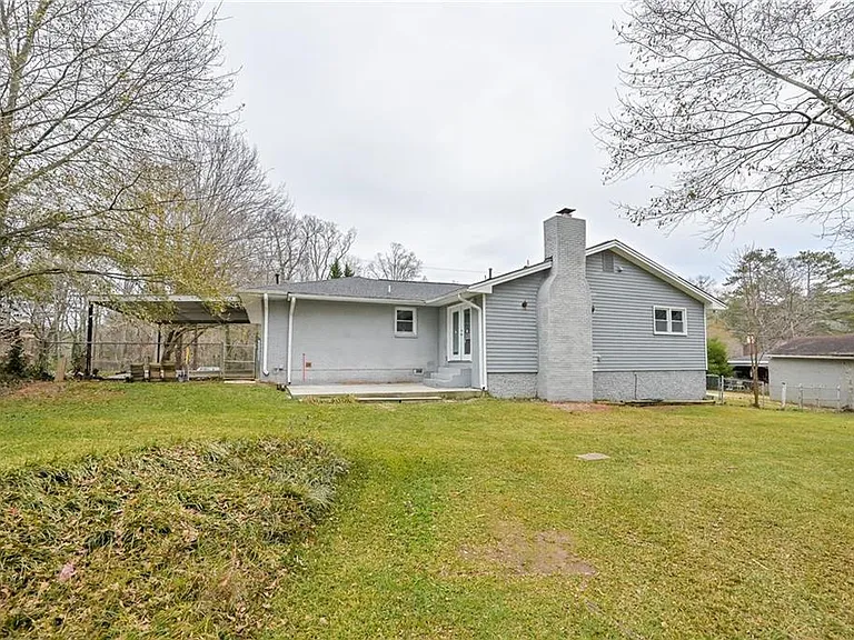 1421 Thunderwood Ct SW — Photo 15