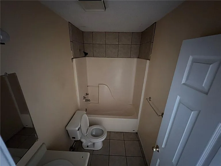 890 E Cherry St #104 — Photo 11