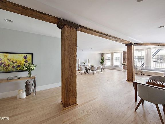 2nd image of 14 Wooster St APT 3