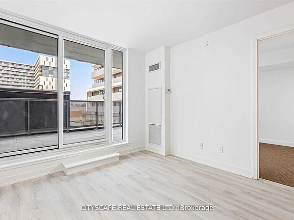 4th image of 120 Varna Dr #425