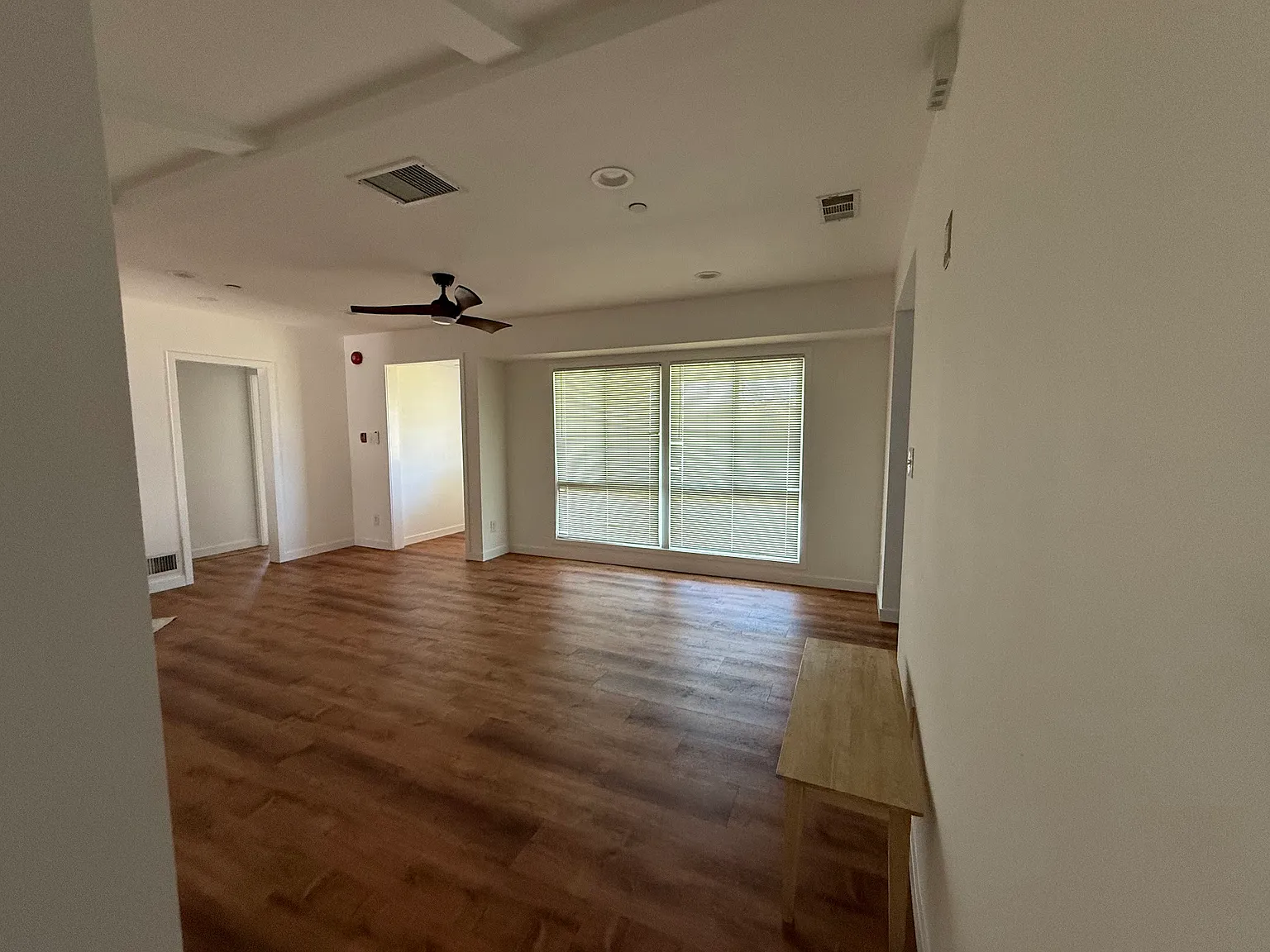 2 bed, 1100 sqft, $3,750 — Photo 4